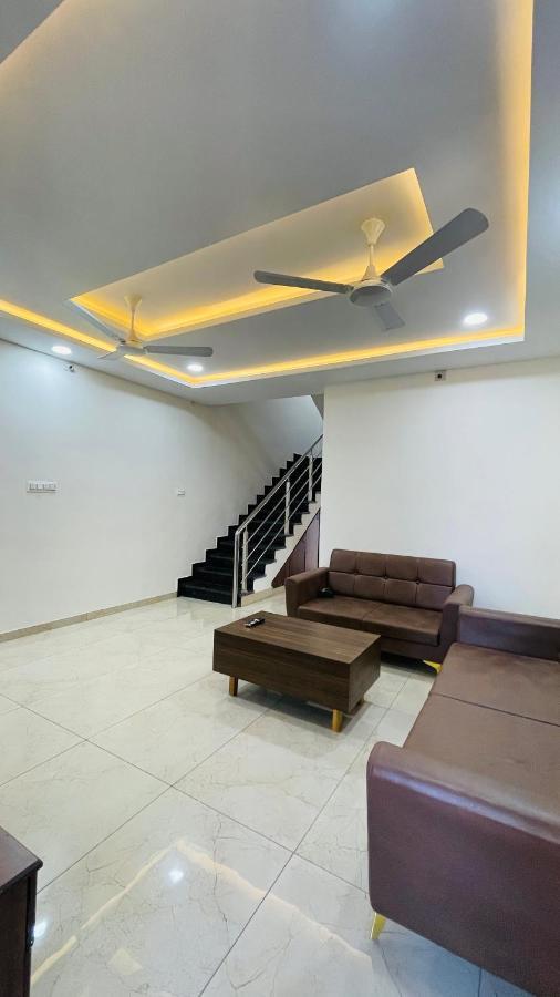 Luxurious 3 Bhk Villa In Bhuj - Shivani Homestay Zewnętrze zdjęcie